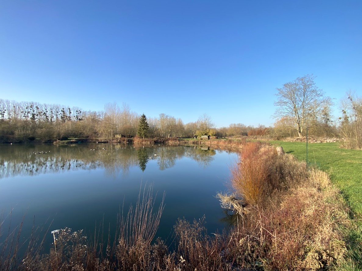 Hutte dans l’Aisne (Vallée de l’Oise)