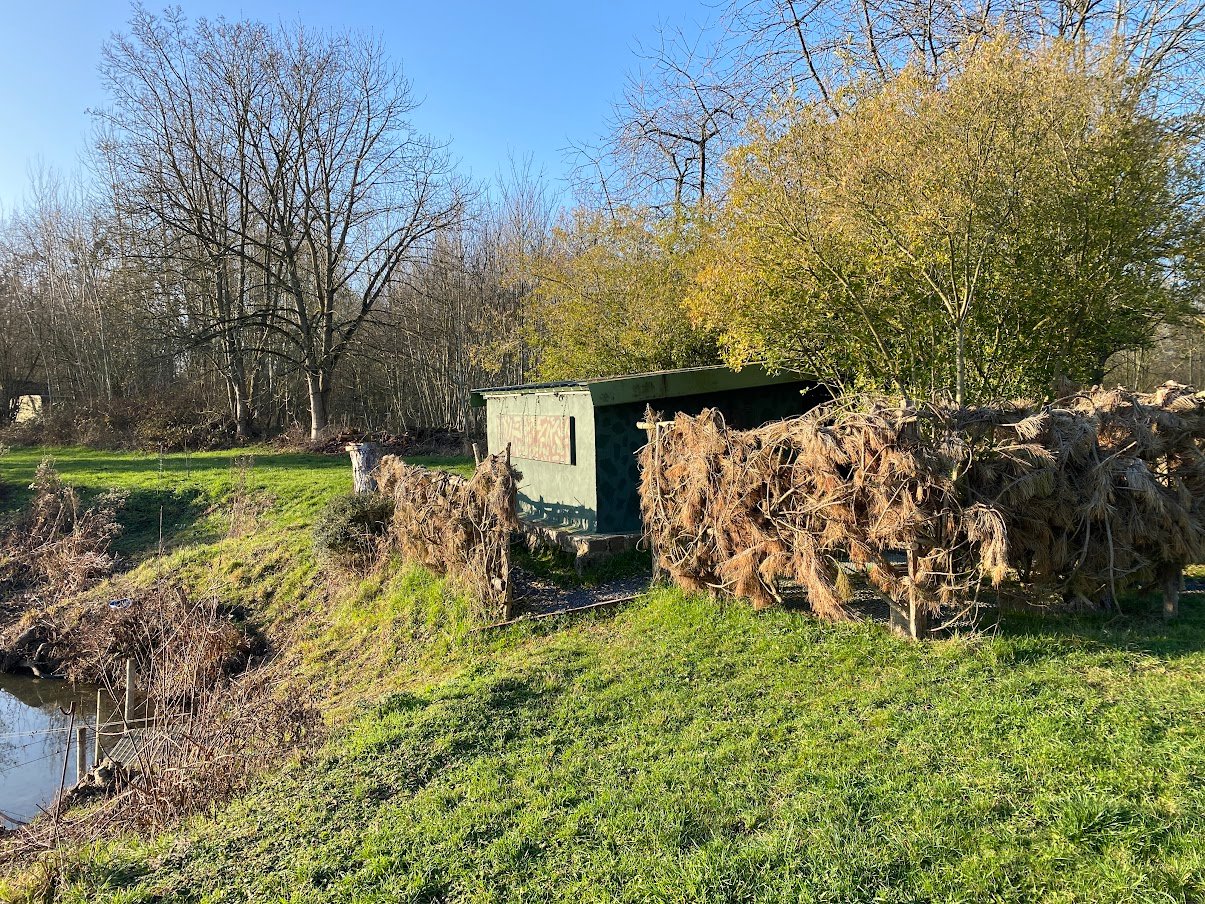 Hutte dans l’Aisne (Vallée de l’Oise)